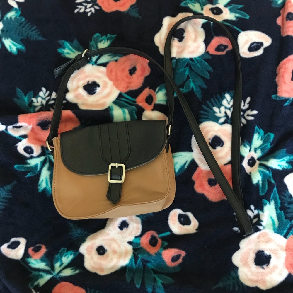 Nine West crossbody